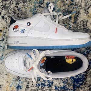 Nike Air Force 1 bought in September 2021 worn a few times.